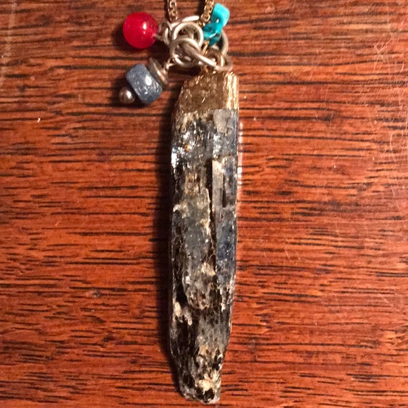 Sequin Gemstone Necklace - Picture 2 of 8